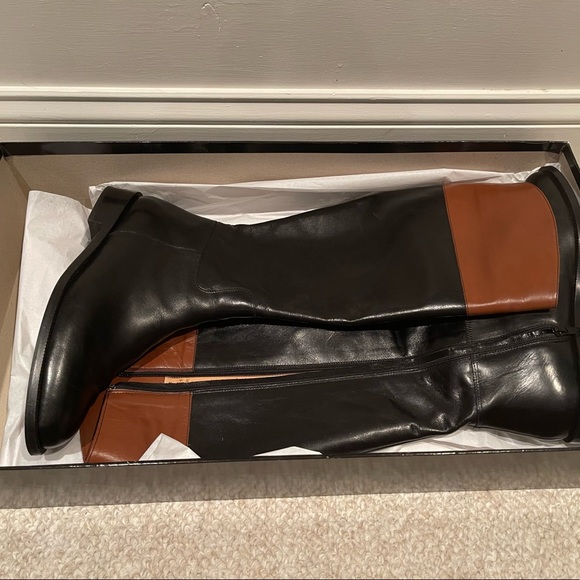 Saks Fifth Avenue black/brown boots - Picture 6 of 9